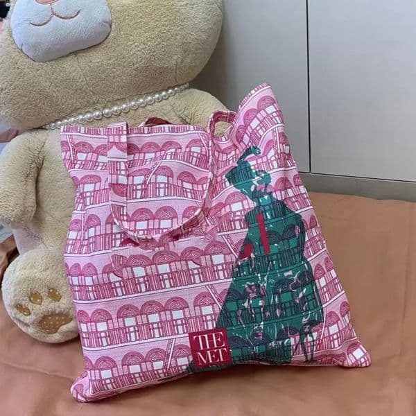 Luxury Designer Decor Designer Storage Bags room Tote Canvas Printed Letters Beach Casual Handbag For Travelling Shopping Gym Eco-Friendly B 7 7