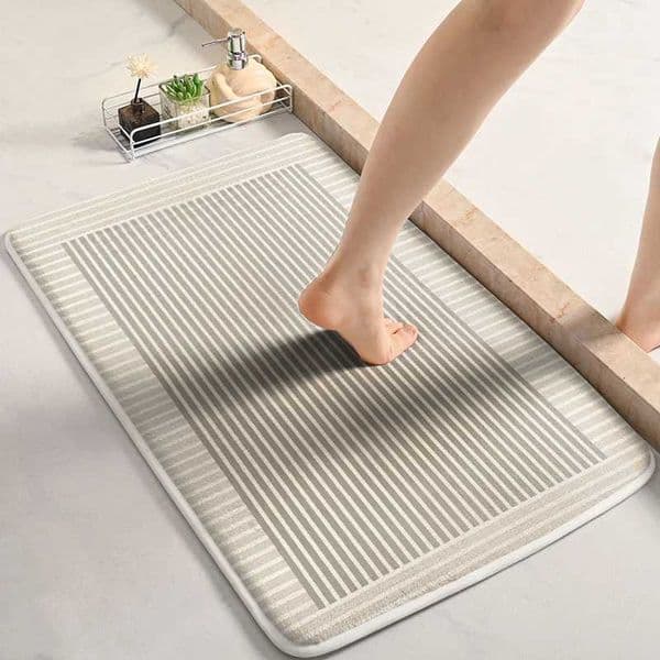 Thickened bathroom flannel absorbent floor mat shower room door non-slip foot mat household toilet matJ260514