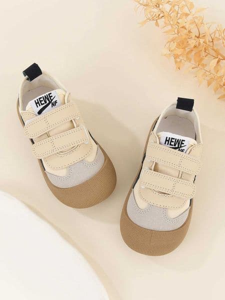 and Autumn 2024 New Korean version of indoor girls canvas shoes soft-soled childrens baby toddler shoes childrens shoesL2605144UHE