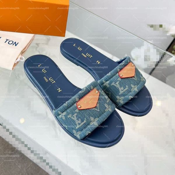Designer Slippers Pool Pillow Comfort louiss vouiton Sliders Monogram slippers Flat Comfort Mules Lvs sandles Classic Print Embossed Summer Sandal vintage sandal