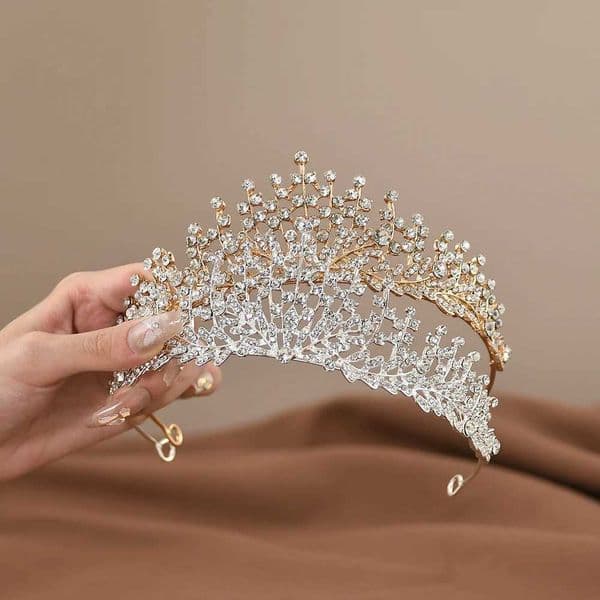 18 Year Old Princess Crown Hair Jewelry Gift Korean Style Crystal Tiaras Wedding Crown For Young Women Hair Accessories L260514DKS5