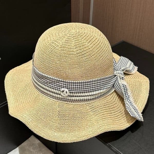 Designer Hat for Womens Adjustable Plaid Ribbon Straw Sun Hat Designer Straw Hat Breathable Wide Brim Dome Cap for Women Spring Summer Vacation