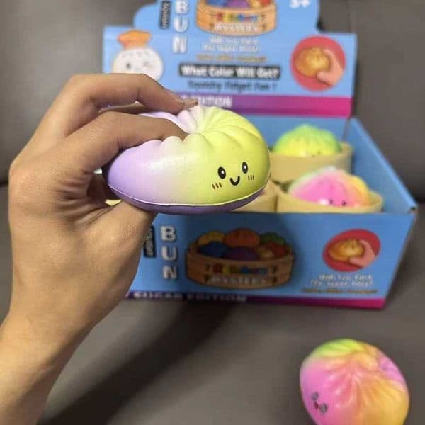 1-3pcs Rainbow Mystery Dumpling Soft Dumpling Squishy Fidget Toys Desk Accessories Table Ornament Par Gift Favors C260514 Y2605222