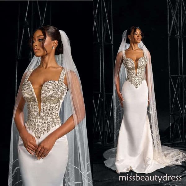 Gorgeous Mermaid Wedding Dresses Sweetheart Rhinestone Appliques Bridal Gowns Customized Lace Up Back Sweep Train Robe De Mariee