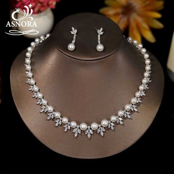 Pearl Necklace For Women Luxury High Quality Flower Shape 2 Pieces Clear Cubic Zircon Female Jewelry Sets Wedding Party Gifts L260514