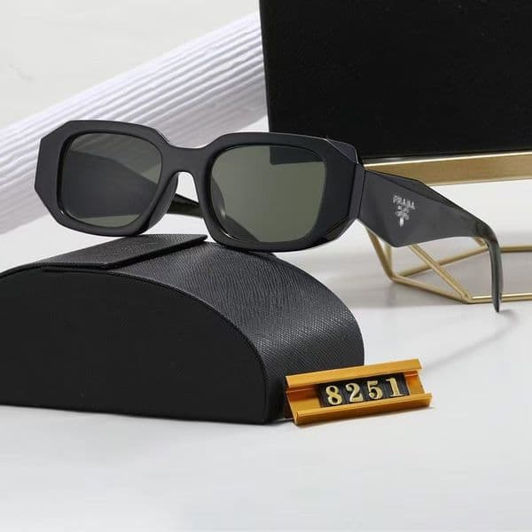 Luxury Fashion Sunglasses for Men Women Outdoor UV Protection lightweight PC Frame mens sunglasses womens designer sunglasses Fashion goggles Mix Colors with Box