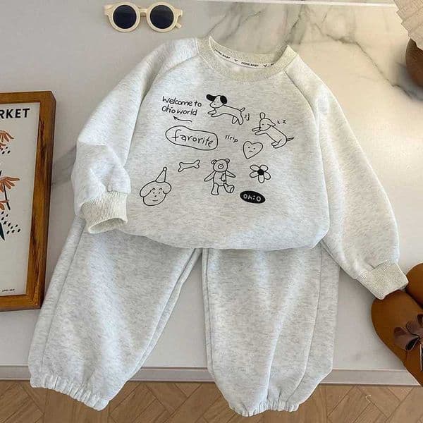 Childrens Suit 2025 New Boy Girl Sports Sets s Cartoon SweatshirtsPants 2Pcs Outfits Toddler Autumn ClothingL260514NYLW