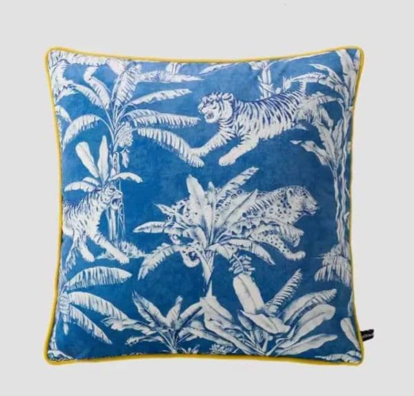 Luxury Designer Decor Gorgeous Home Cushion Cover Oriental Mystical Animals Print Ancient Style Decorative Case Luxury Coussin 50X50cm Tiger 17