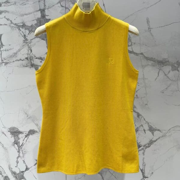 26 Spring/Summer New Solid Color Slim-Fit Vest, Casual, Stylish, Slimming and Youthful