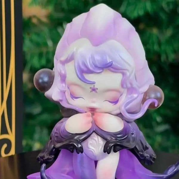 SKULLPANDA Petals in Four Acts Series Blind Box Mystery Figurine Home Desktop Ornament Genuine Collectible C260514