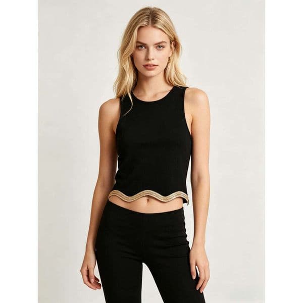 Spring new designer fashionable retro simple elegant casual multifunctional diamond embellished wavy edge knitted vest