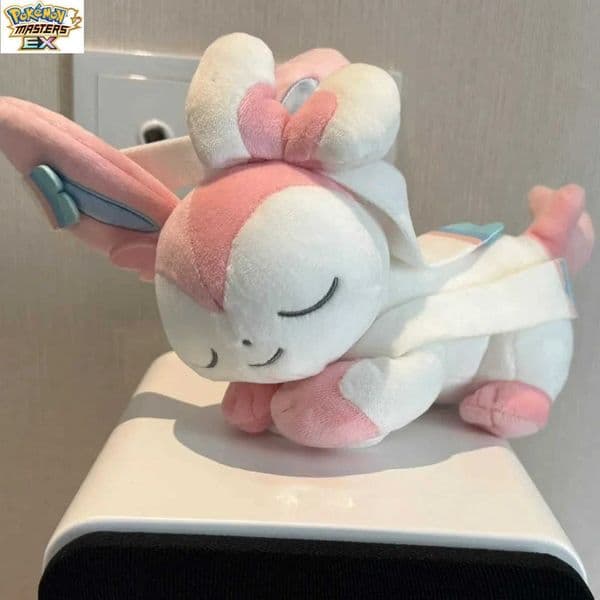 Cute Sleeping Series Sylveon Peluche Toy Pokemon Pikachu Glaceon Leafeon Gengar Plush Sprigatito Piplup Charizard Stuffed Doll L260515T0AU