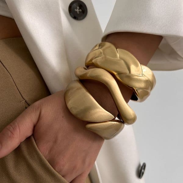 SHIXIN Vintage n Matte Gold Color Metal Open Spring Bangles Women Irregular Geometry Wave Water Drop Wide Cuff Bracelet Men 260514