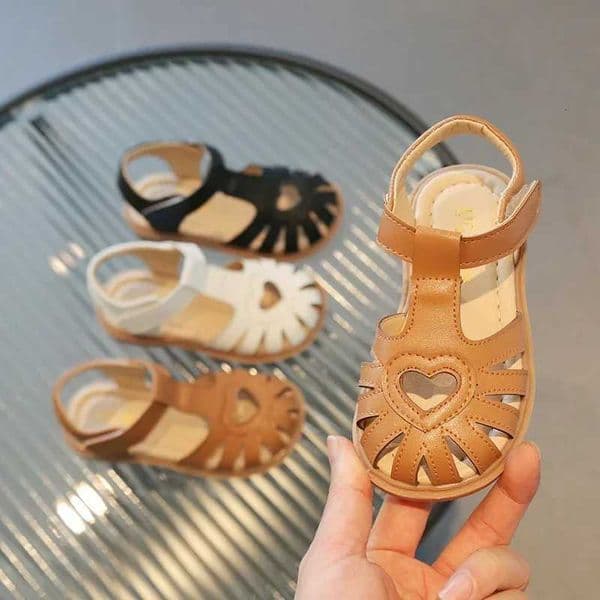 1-6 Years Toddler Girl Sandals Summer Children Beach Shoes Girls T-strap Gladiator Closed Toed Sandals Brown Black BeigeJ260515