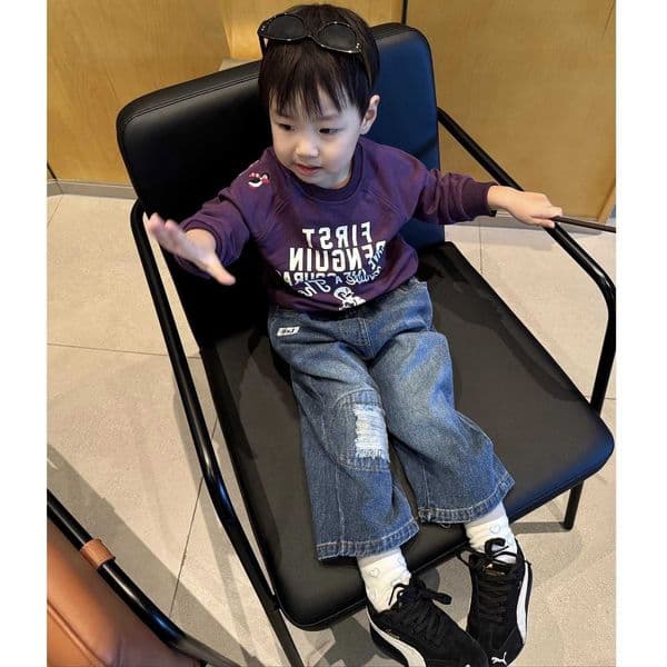 Korean-style boys spring and autumn 2026 new fashion childrens stylish letter penguin print purple loose sweatshirt trendy L260515XNQZ