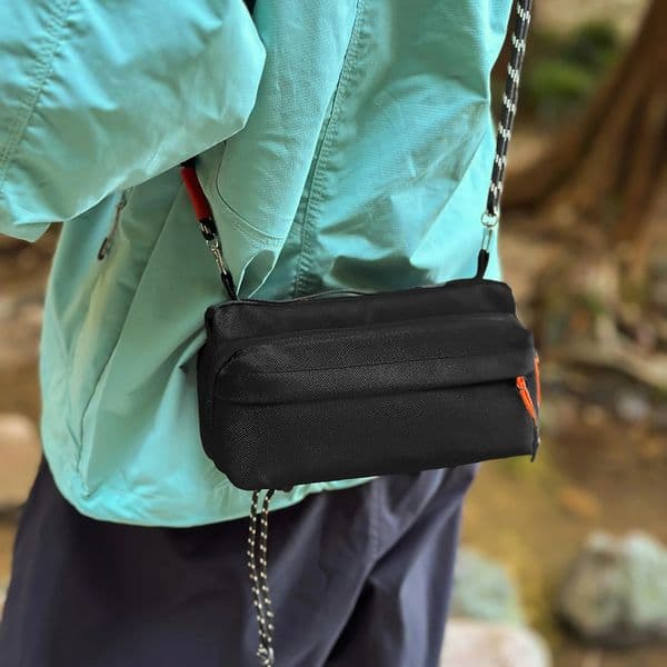 Aquarius backpack same style for both men and women outdoor mountaineering crossbody bag lightweight multilayered small c 260514