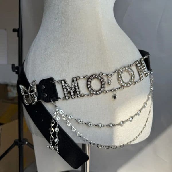 Personalised Y2k Letter Fashion Belt Chain Rhinestone Pu Butterfly Decoration Belt Nightclub tie Premium Sexy Belt 260514