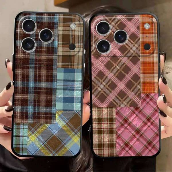 Retro Plaid Collage Case for iPhone XR 13 12 11 17 Pro 17Air 15 16 14 Plus 7 8 XS Max Black Soft Phone Cover 26Y0515