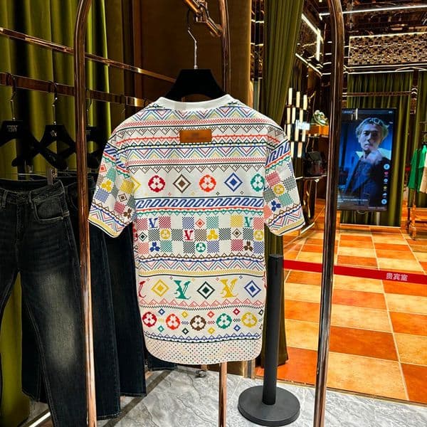Mens T-Shirt Light Luxury Monogram Embroidery Slim Casual Short Sleeve Summer Designer Clothes