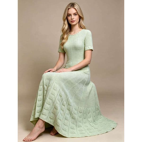 Spring and summer new designer elegant women's French dress niche light luxury hollow short sleeved pearl knitted long skirt