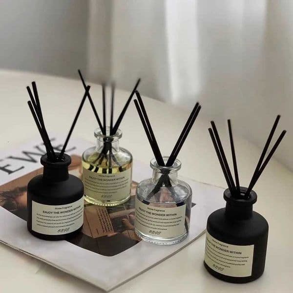 50ml Fireless Aratherapy Set sia Fragrance Oil With Reed Diffuser Off He Decoration Air Freshener FragranceJ260515