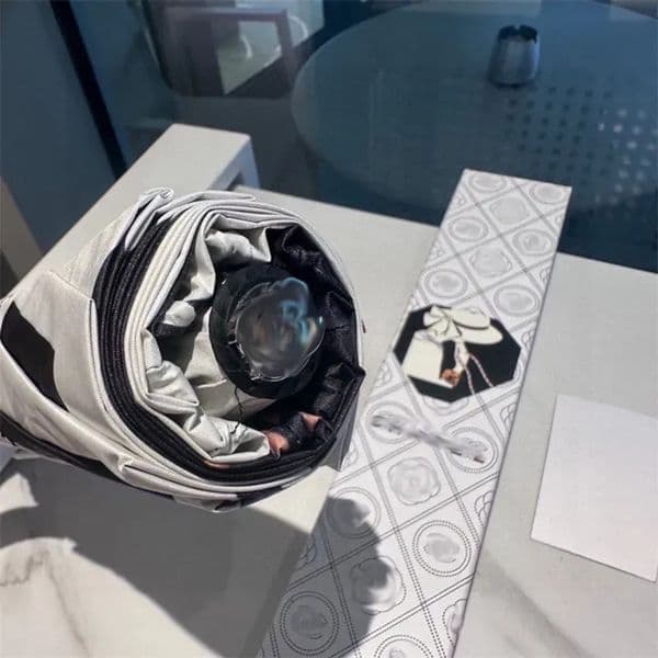 Luxury Designer Decor High-End Umbrellas room C Classic White Printed Automatic Sunshade Folding Umbrella Decoration For Home 6