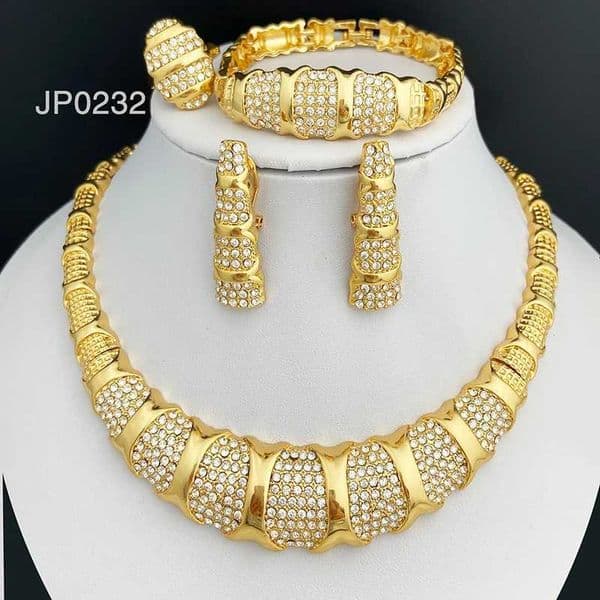 Dubai Jewelry Set For Women 18K Gold Plated Luxury Necklace Earrings Bracelet Ring For Wedding Party Mothers Day Gift On Sale X260516