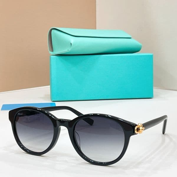 Sunglasses For Men Women Fashion 4263D Summer Designer Stylish High Street Catwalk Style Anti Ultraviolet UV400 Plate Metal Oval Full Frame Glasses Random Box