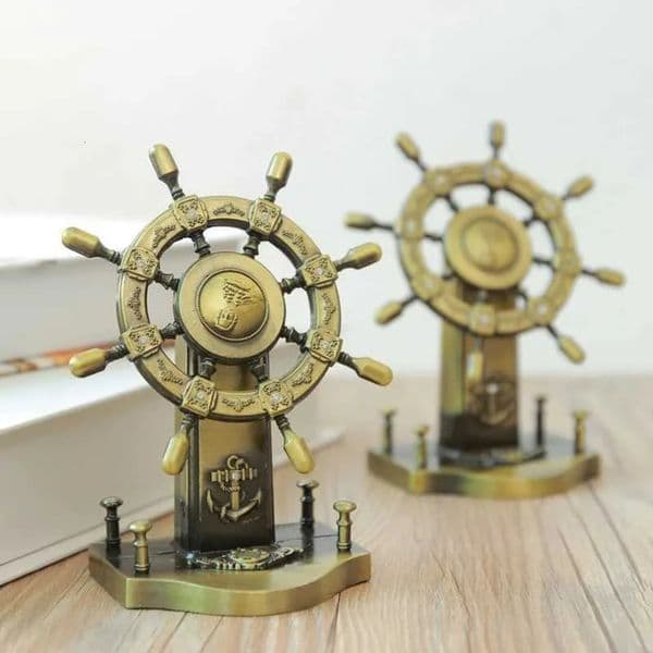 Luxury Designer Decor Decorative Objects Figurines Metal Vintage Ship Figurine Steering Wheel Helm Model Collectible room Souvenir Home Offi 2