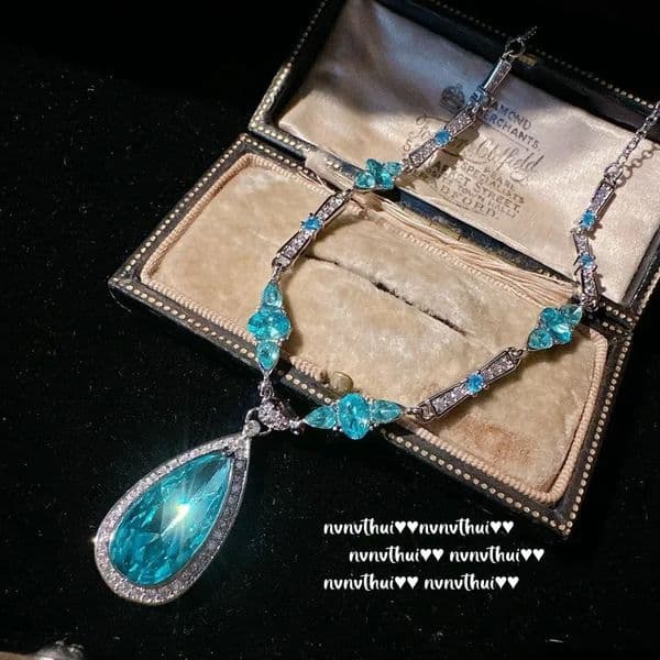 Fashion Austrian Crystal Tear Shape Pendant Necklace 925 Silver Color Cubic Zirconia Clavicle Chain for Women Banquet Jewelry 260515
