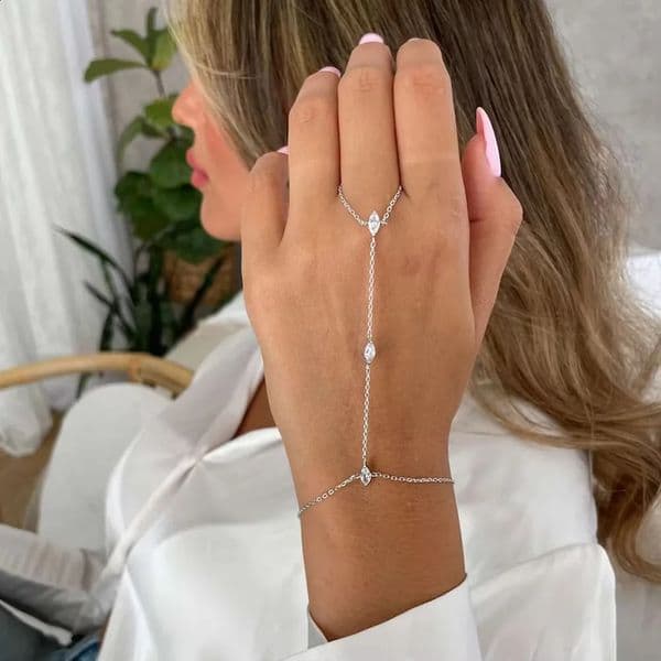 Fashion Mini Waterdrop Crystal Hand Chian Gold Color Link Chains Finger Ring Bracelet for Women Stainless Steel PVD Wed Jewelry 260513