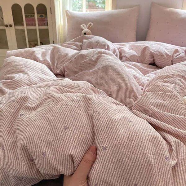 Korean Style Bedding Sets 2025 New Twin Full Queen Size Sheet Love Heart Duvet Cover Set Pillowcase Bed Linen No Filler J260516