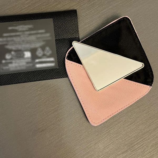Luxury Designer Decor Designer Triangle room Portable Hd Make-Up Makeup Mirror With Dust Bag For VIP Client Decoration For Home 11