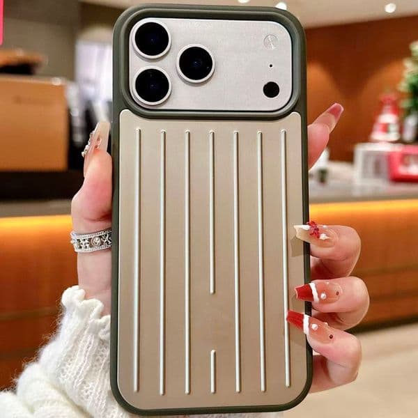 Pink designer phone case For airpods iPhone 17 Pro Max 16 pro 15 14 13 Luxurys Designer Fashion iphone case aluminum new fashionable phone case cover With Box