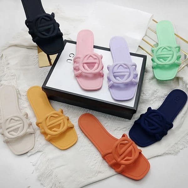 Designer Sandals Interlocking slide for Women Summer Rubber Slippers Luxury Lady Flat Beach Jelly Script Mules Waterproof Slides 37-42