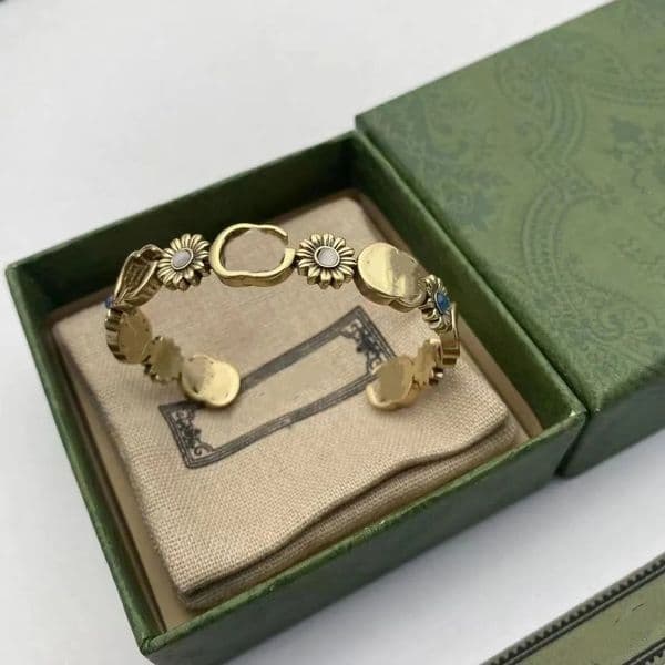 Luxury Bracelet Designer Open Lover Bangle Bracelet Luxury Designer Braclets Gold Retro For Woman Fashion Jewelry Supply