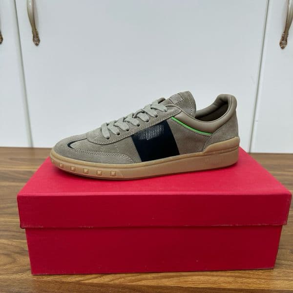 fashion men designer sneakers shoes leather suede letter men casual shoes Luxury Mens trainers outdoor lace up men sports running shoe plus size