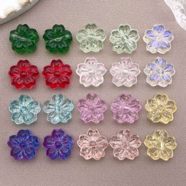 20pcs 13mm Colored Glass Shaped cherry blossom Spacer Beads for DIY Necklace Bracelet Pendant Jewelry Making Findings