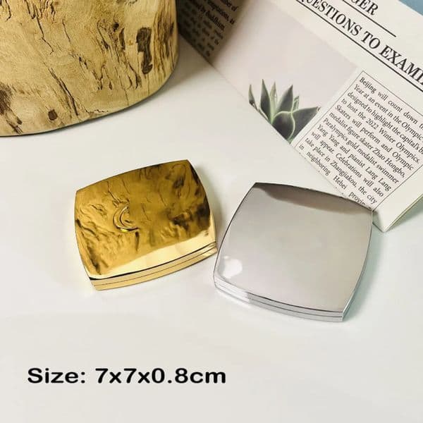 Luxury Designer room Decor Designer Folding Double Side Metal Portable Hd Make-Up Makeup Mirror With Gift Box For VIP Client Decoration For 021