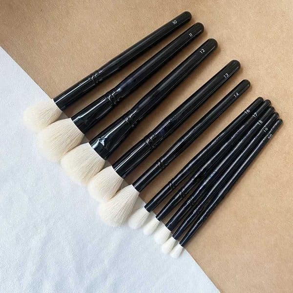 WG Face Makeup Brush Set 10pcs Powder Cheek Highlight Sculpt Cream Foundation Eyeshadow with Natural Goat HairT260518