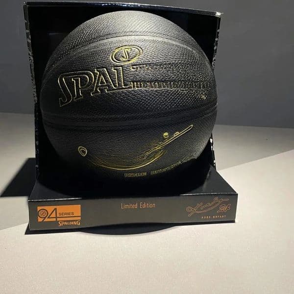 2026 Spalding 24K Black Mamba Merch Basketball Ball Camouflage Commemorative Edition Wear Resistant Size 7 Graffiti Yellow Green Trend Indoor Outdoor Gift Free