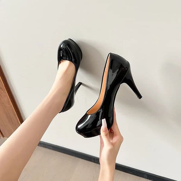 Women Pumps Fashion Classic Patent Leather High Heels Shoes Nud Head Paltform Wedding Women Dress Shoes Plus Size 260518