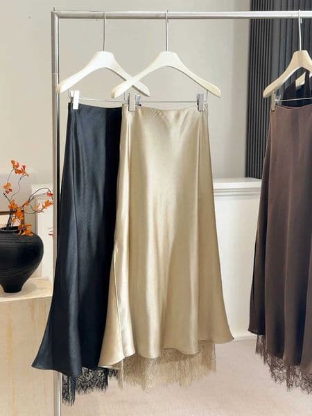 Womens Lace Trim Satin Skirt 2026 Spring Summer High Waist A Line Side Split Long Skirt Flowy Elegant Streetwear L260518