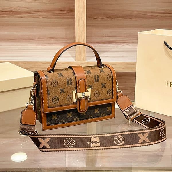 2025 New Small Square Women, Vintage Floral Pattern, Color-Block Texture, Versatile Handbag, Shoulder Bag, Bag for Women