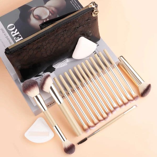 19pcs Makeup Brushes Set Foundation Powder Blush Eyeshadow Brow Brushes with Puff BagT260518