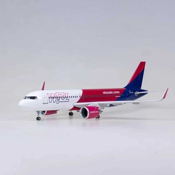1/80 Scale 47cm Wizz Air Airlines A320 Neo With Lighting And Wheels Die-cast Resin Aircraft Model Collectible Display ItemL26051885OH