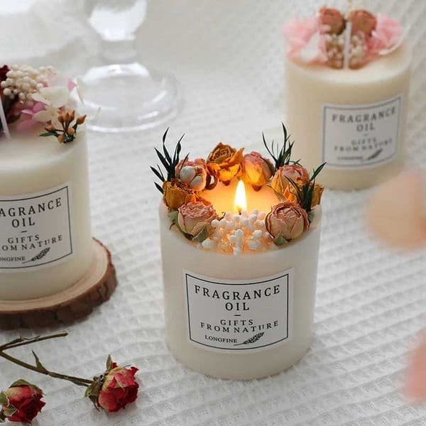 Beautiful Scentd Candles with Dried Flowers Nice Home Decor Romantic Wedding Candles Scented Household Emergency Candles PillarJ260519