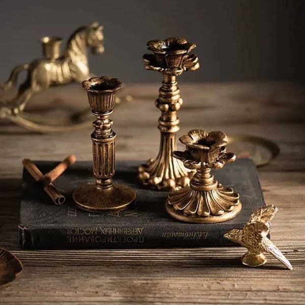 Retro Candlestick Resin Candle Holder Sconce Nostalgic Antique French Candle Stick Rack Home Decor Photography Props L260519