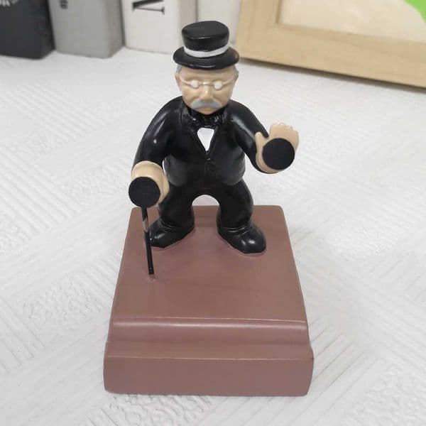 Resin Cartoon Old Man Phone Stand Phone Holder Collection Tablet Stand Lazy Person Special Desktop Base L260519S0P3