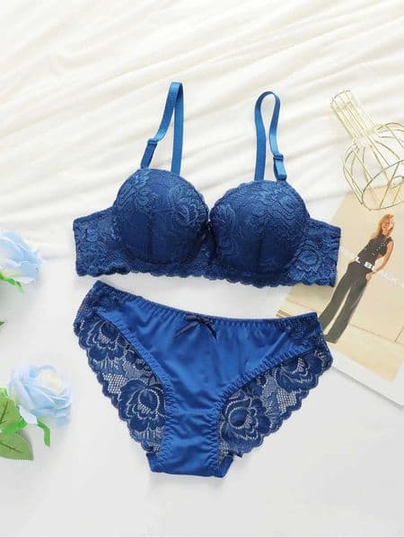 Womens Bras Set Sexy Beauty Back Tops Lace Push Up Bra and Panty Sets Underwire Lingerie Set Solid Padded Intimates Underwear Z260519